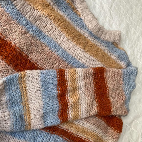 Color block striped American Eagle sweater - Picture 3 of 4